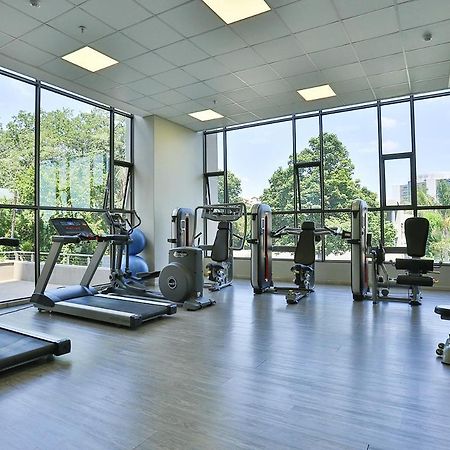 304 Sandton Skye Йоханнесбург Экстерьер фото